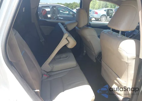 2015 Honda Cr-V Touring z USA, uszkodzony, nr VIN 5J6RM3H96FL023865